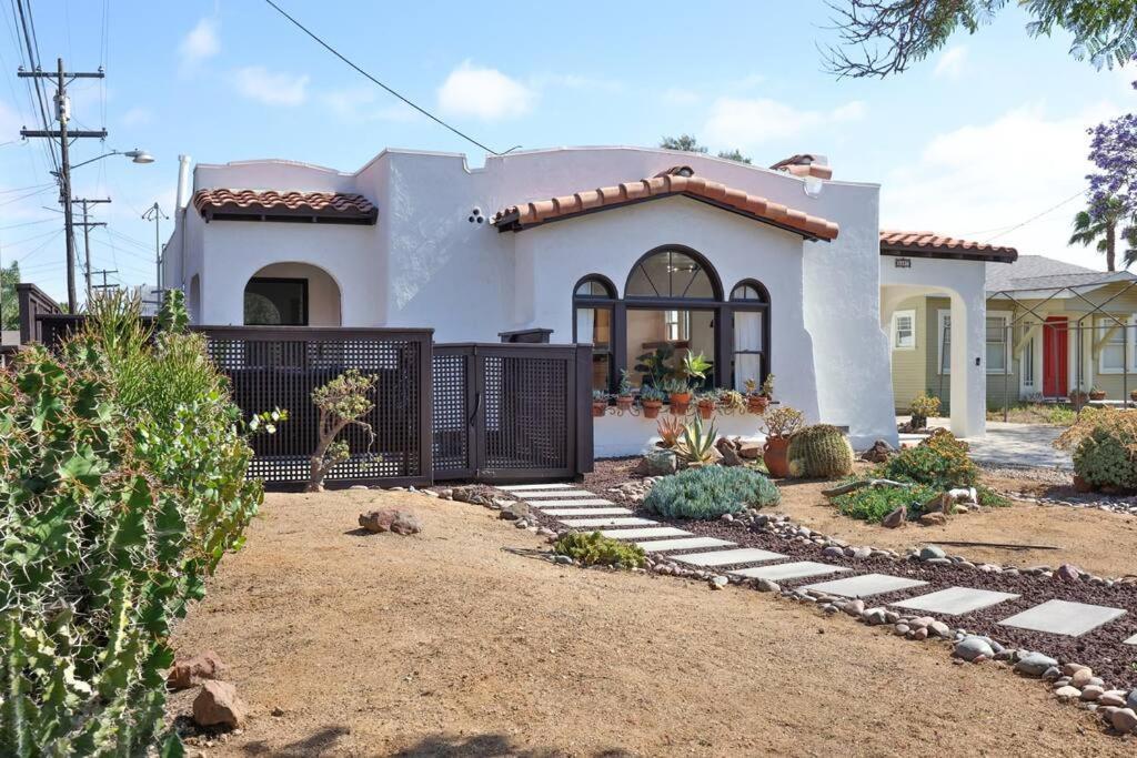 Spanish Casita - Post-Century Modern Home Centrally Located San Diego Exterior photo
